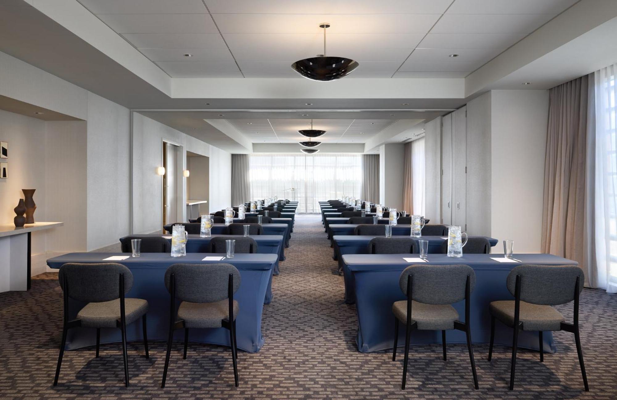 Kimpton Claret Hotel By Ihg Denver Bagian luar foto